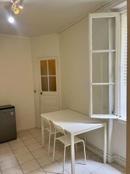 Apartment In Montmartre, Paris, Near Sacre-Coeur Read Host Profile For Booking Exterior photo