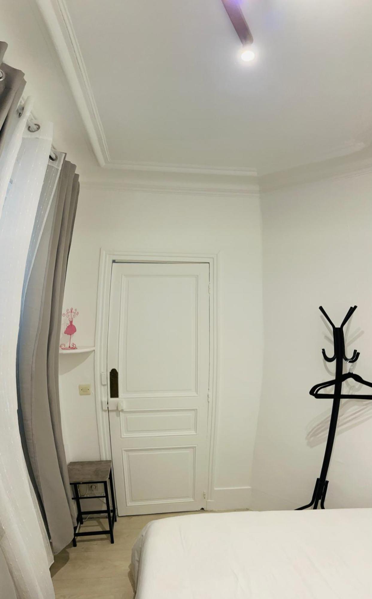 Apartment In Montmartre, Paris, Near Sacre-Coeur Read Host Profile For Booking Exterior photo