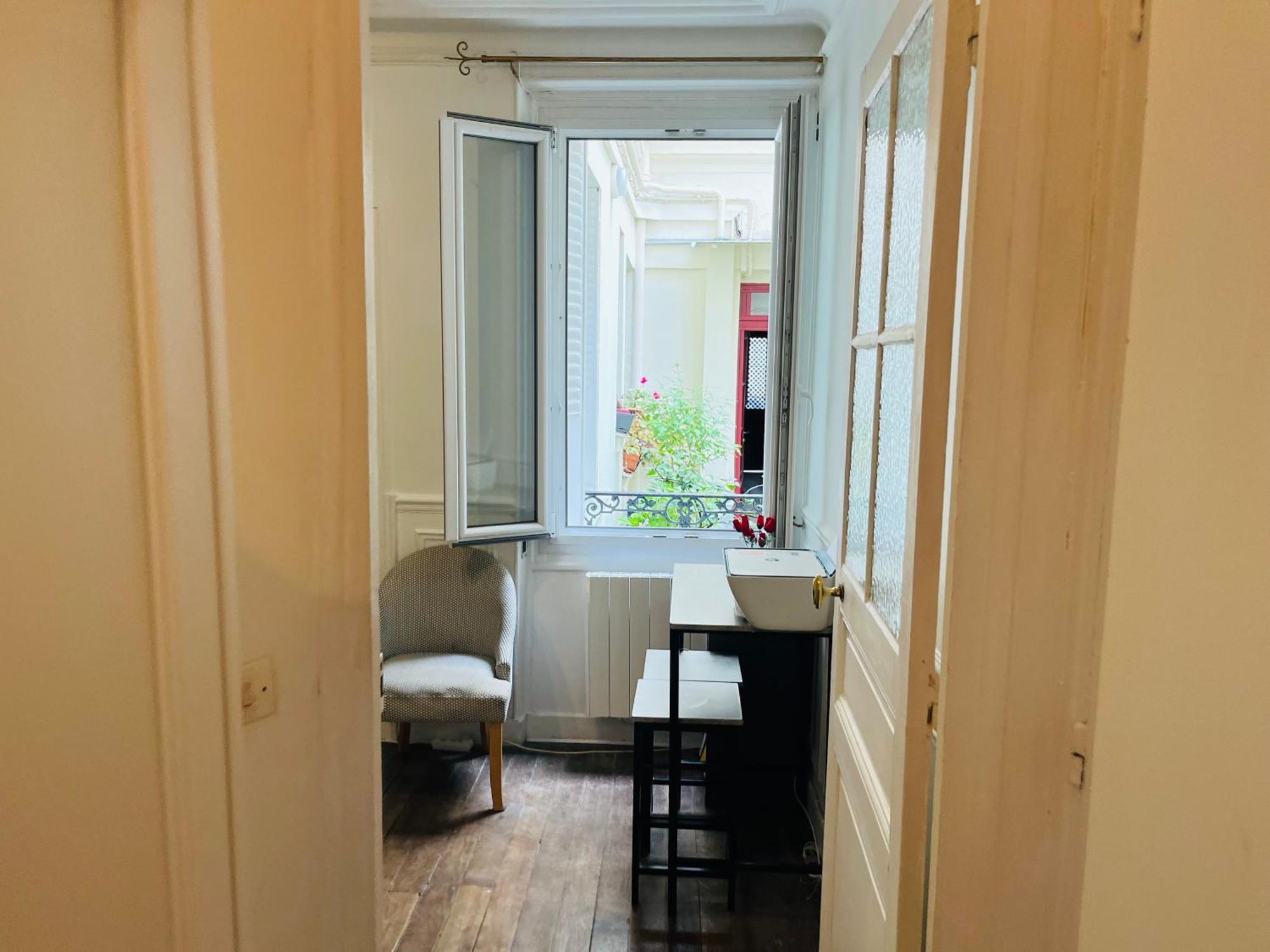 Apartment In Montmartre, Paris, Near Sacre-Coeur Read Host Profile For Booking Exterior photo